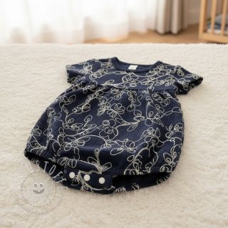 Double gauze/musselin EMBROIDERY Climbing flowers navy