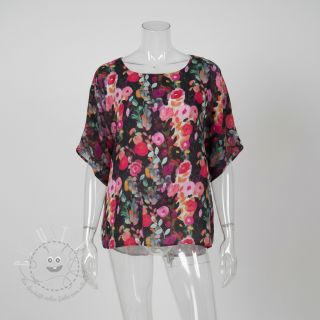 Viskosestoff SATIN Night flowers black digital print