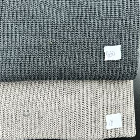 Stoffreste Strickstoffe 223