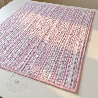 Baumwollstoff Fine flowers STRIPE purple