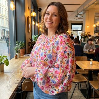 Viskosestoff RADIANCE Flowers Polly digital print