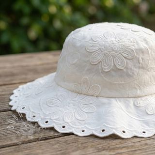 Baumwollstoff EMBROIDERY Bellagio off white