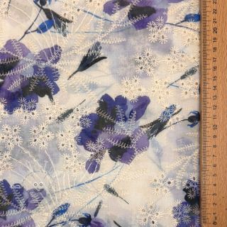Baumwollstoff mit Beimischung EMBROIDERY Rose blue