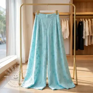 Baumwollstoff EMBROIDERY Catchy leaves aqua