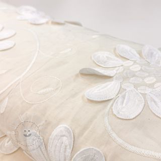 Baumwollstoff EMBROIDERY Bellagio cream