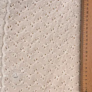 Baumwollstoff EMBROIDERY Rosemary beige
