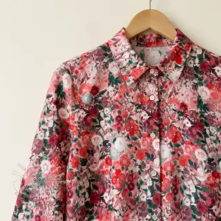Viskosestoff RAYON POPLIN Wild flowers design D