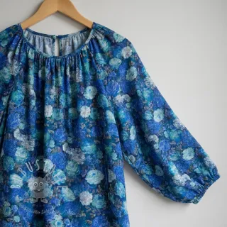 Viskosestoff RAYON POPLIN Flower sea design B