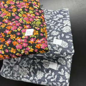 Stoffreste Baumwollstoffe QUILT 005