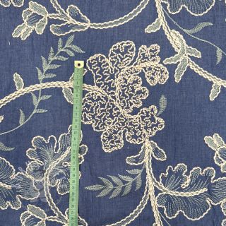 Baumwollstoff JEANS Embroidery leaves light blue