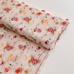 Viskosestoff RAYON POPLIN Pink flowers design E digital print
