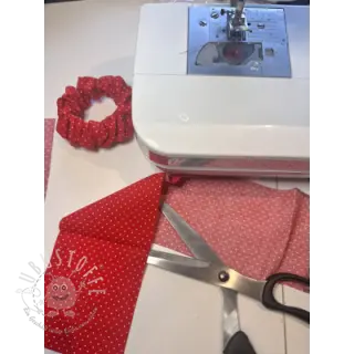 Baumwollstoff Petit dots red