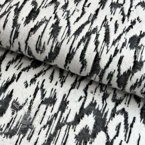 STRICKSTOFF jacquard Comfy Blurry Ikat grey