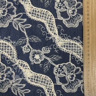Baumwollstoff JEANS EMBROIDERY Flora design A