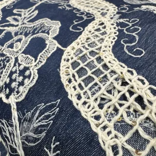 Baumwollstoff JEANS EMBROIDERY Flora design A